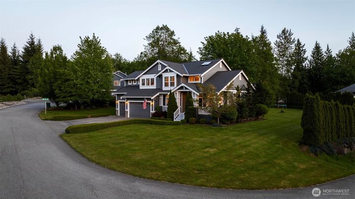 Property Photo:  8204  209th Avenue SE  WA 98290 