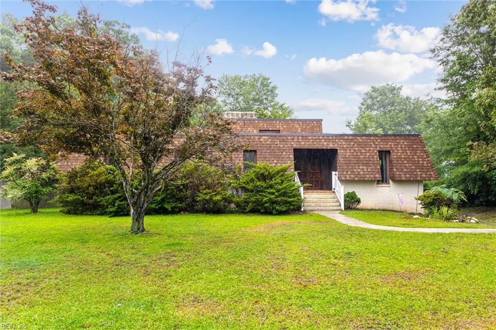 Property Photo: 1063 Bracey Drive VA 23434