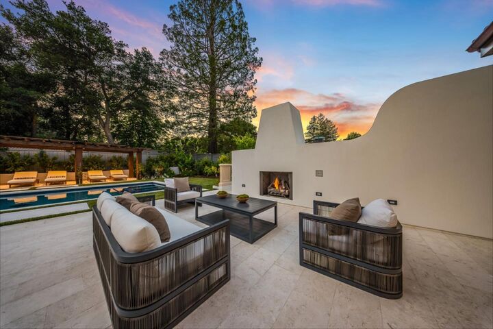 Property Photo:  830 Bromfield Road  CA 94402 