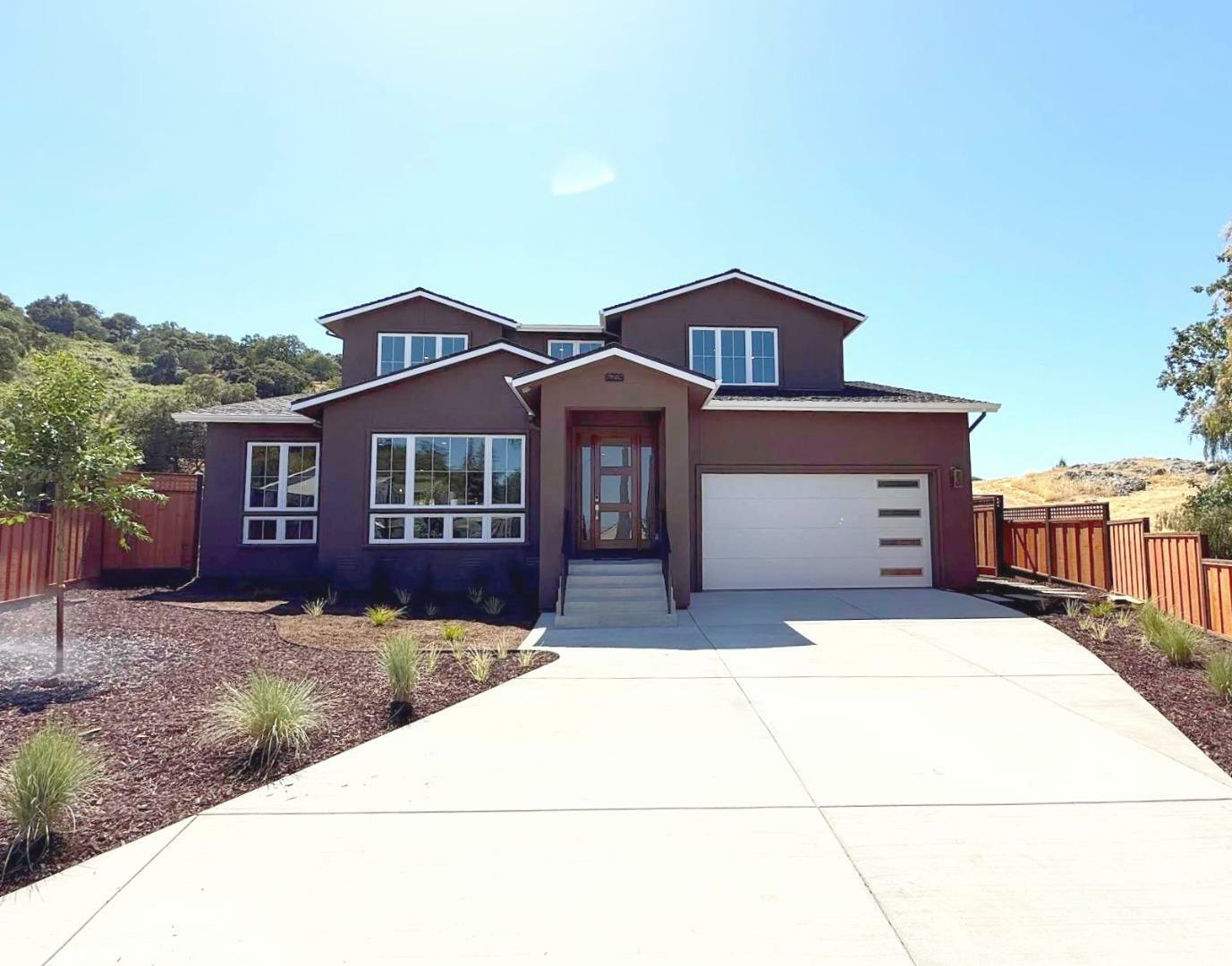Property Photo: 6219 Glendora Court CA 95123