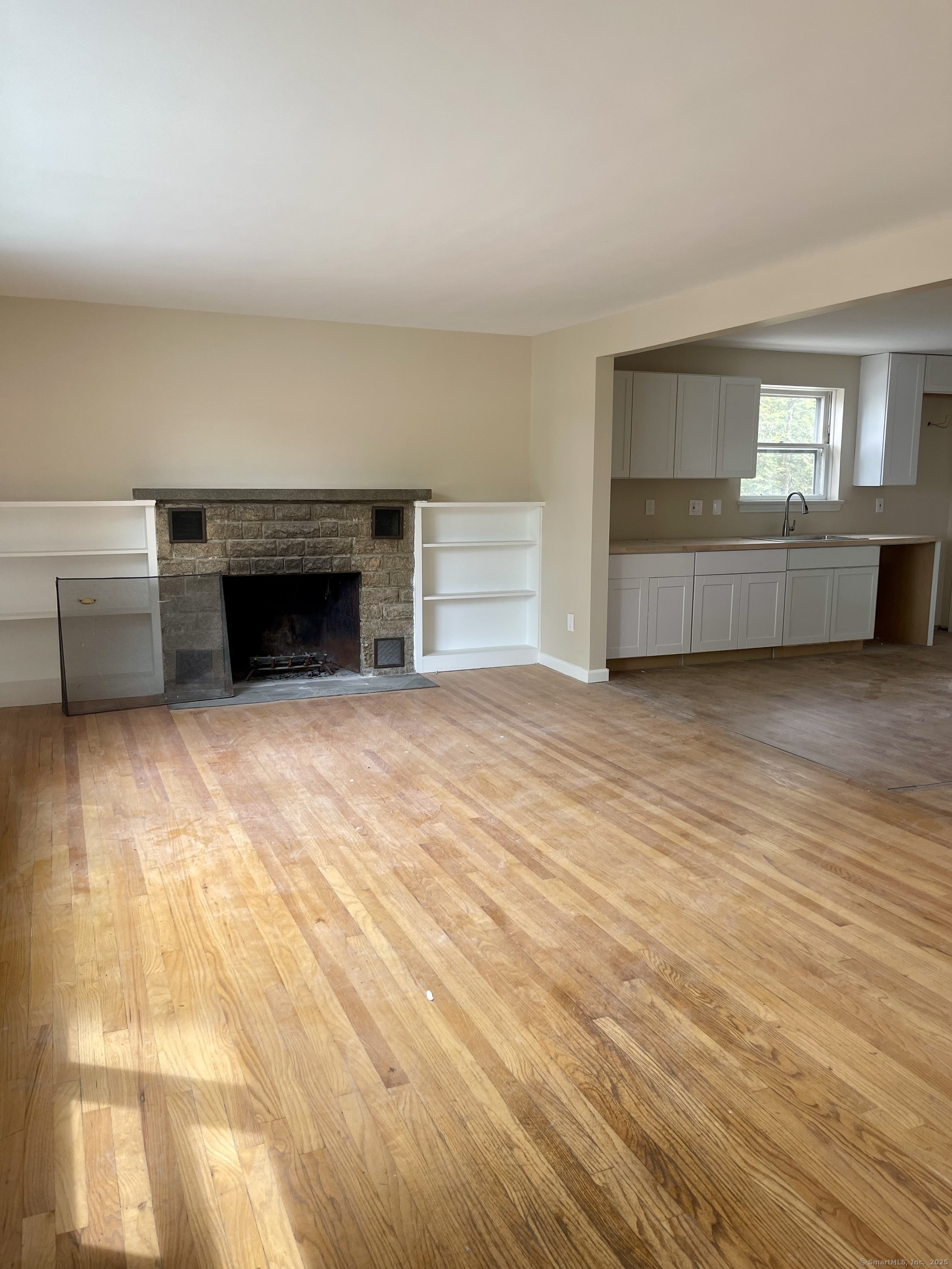 Property Photo: 1345 Main Street CT 06615