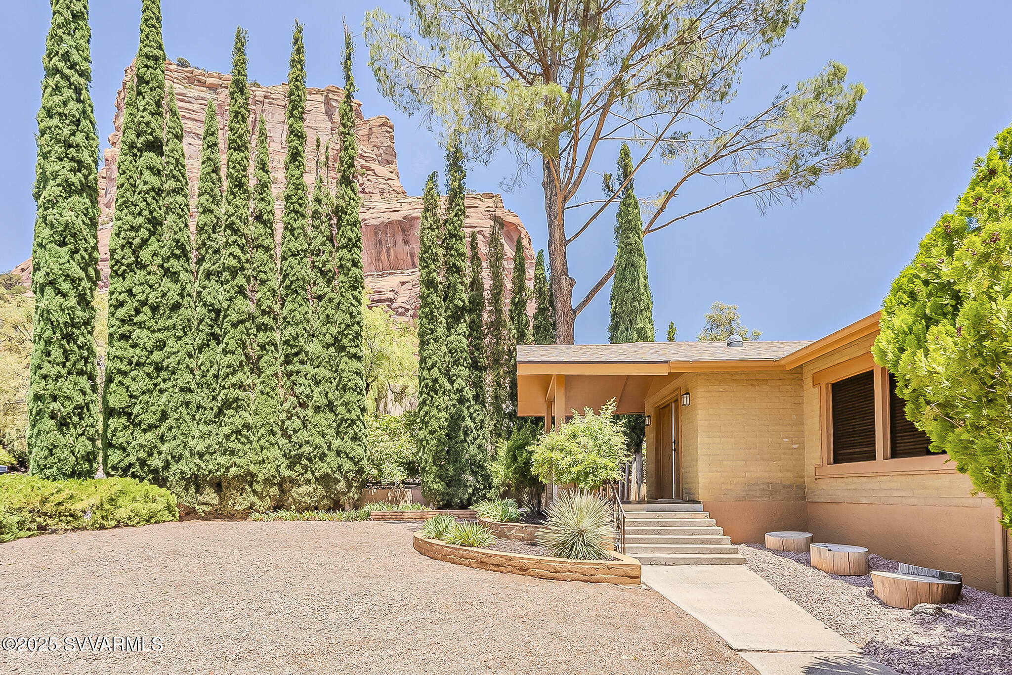 Property Photo: 70 Teapot Rock Ave AZ 86351