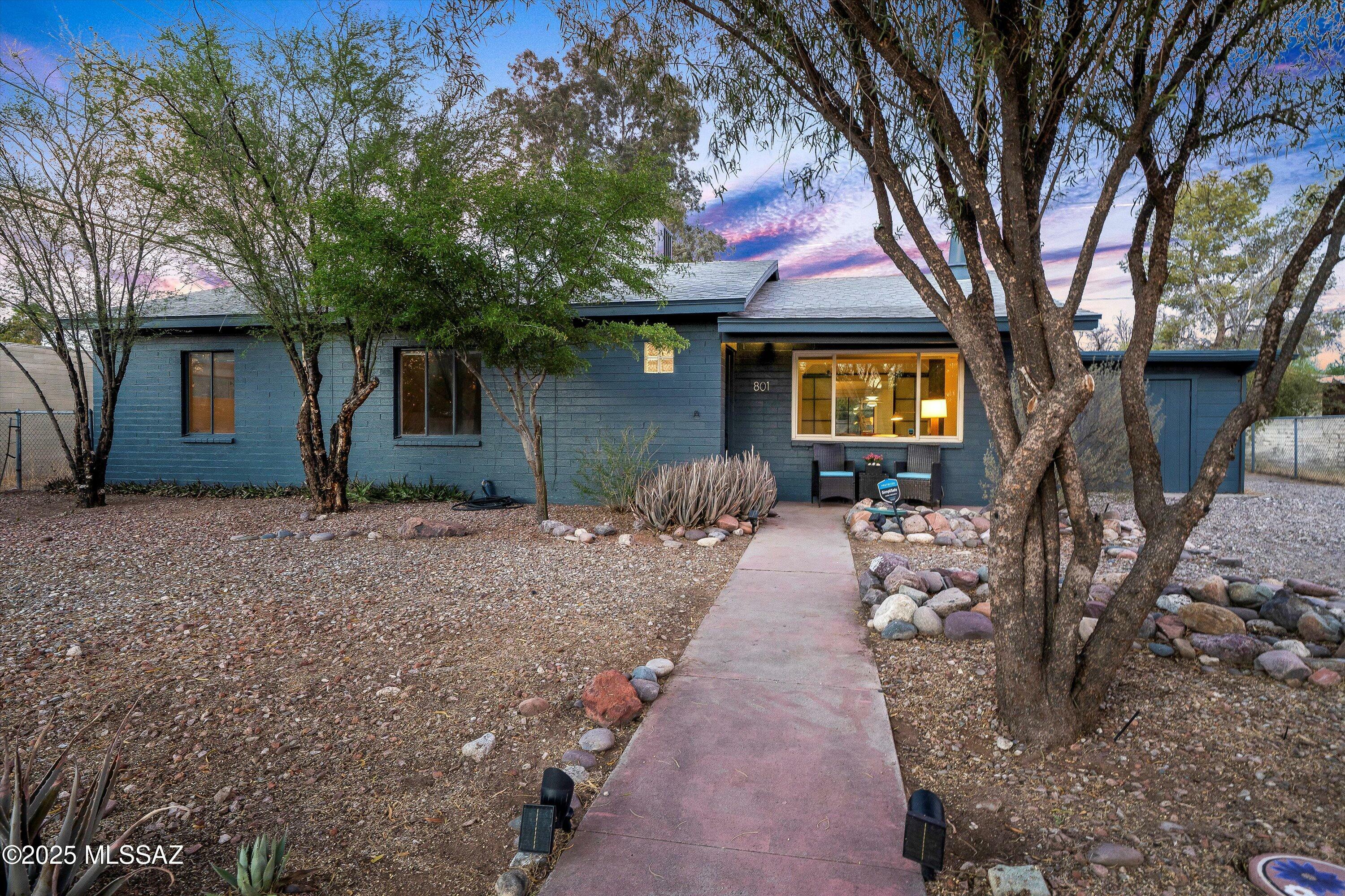 Property Photo: 801 S Jerrie Avenue AZ 85711