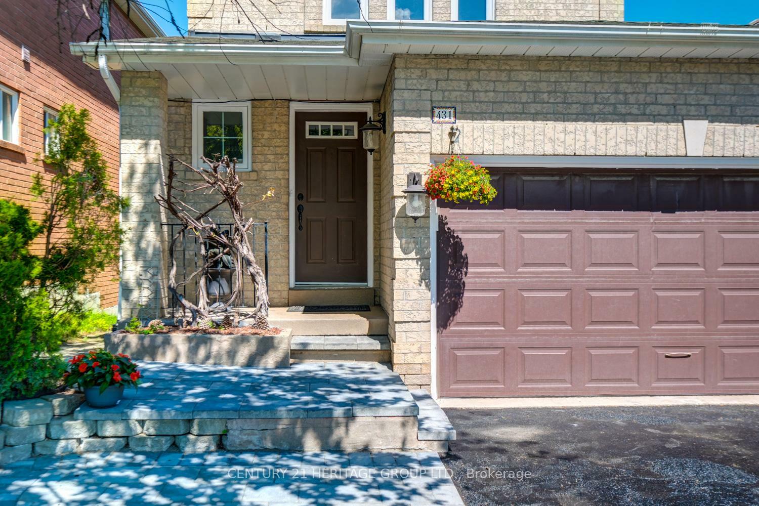 Property Photo: 431 Carruthers Avenue ON L3X 2C1