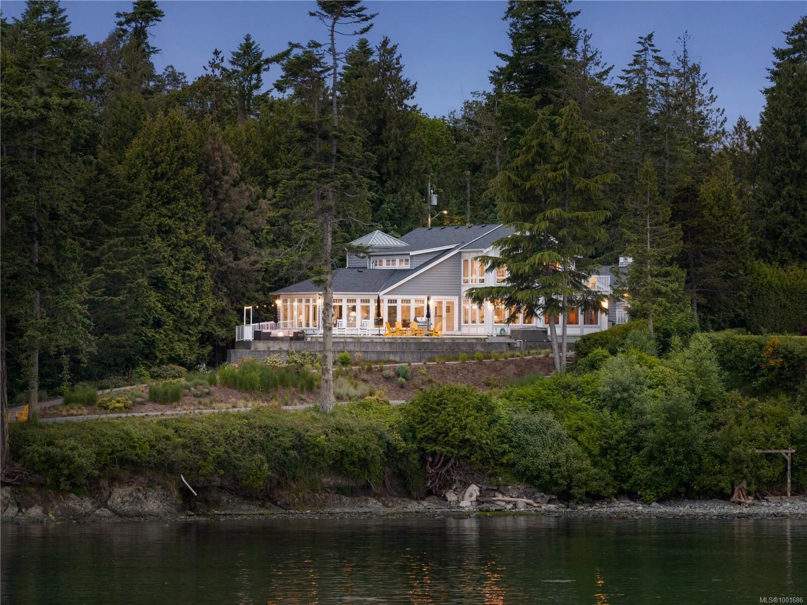 Property Photo:  8401 Lochside Dr  BC V8M 1T9 