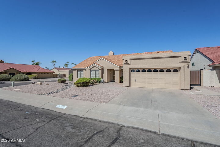 Property Photo: 12730 N 90th Way AZ 85260