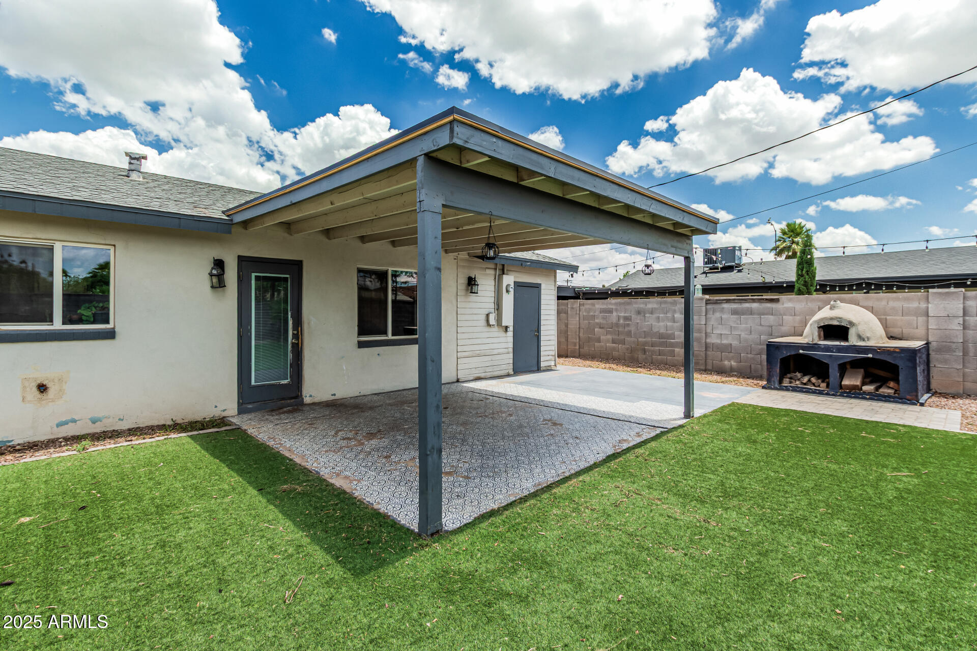 738 S Pomeroy --  Mesa AZ 85210 photo