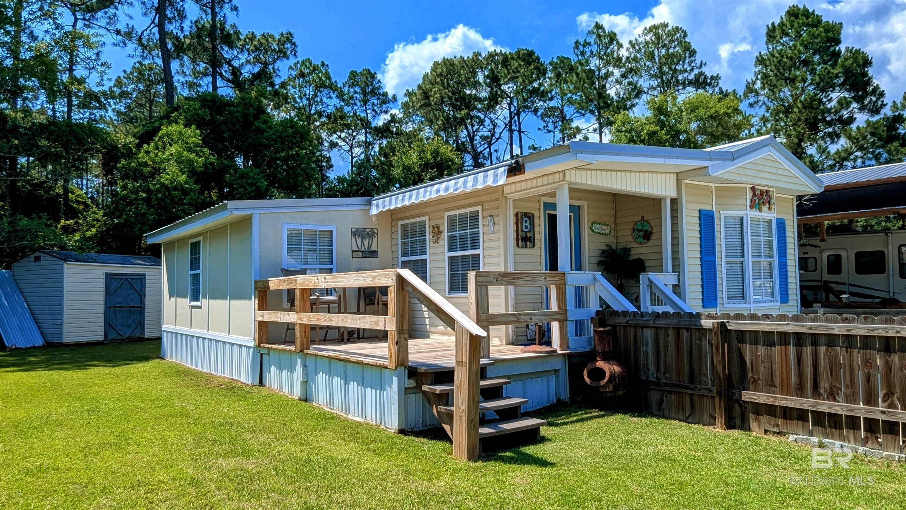 Property Photo: 282 Buena Vista Circle AL 36549