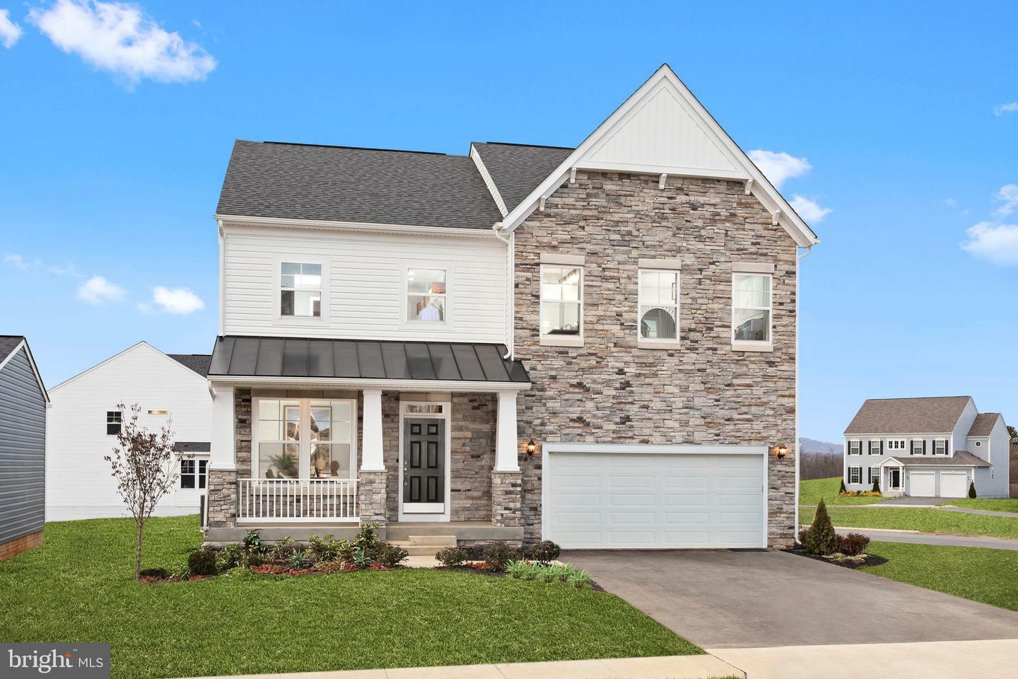 Property Photo: 200 Hillsdale Place WV 25403
