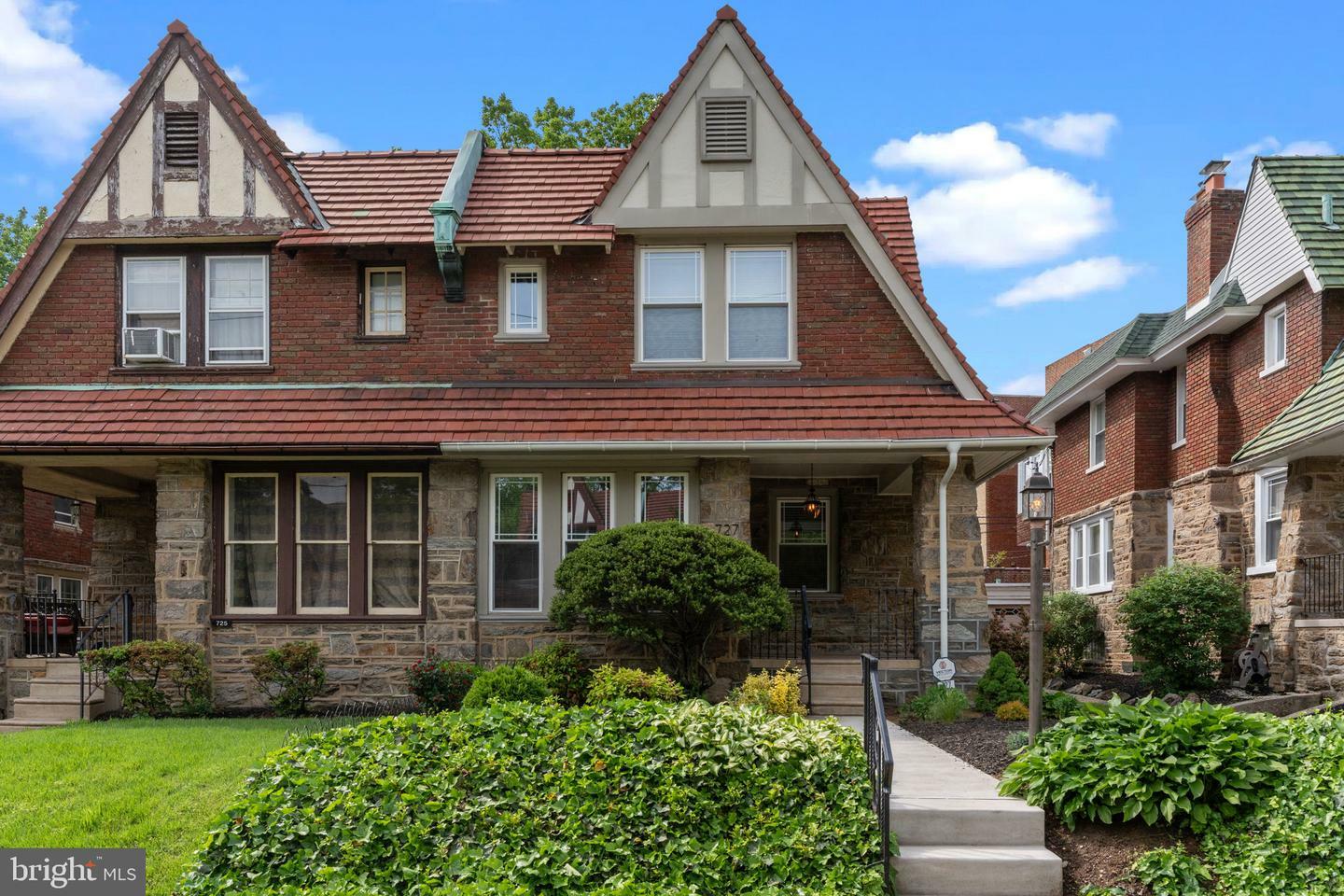 Property Photo: 727 E Dorset Street PA 19119