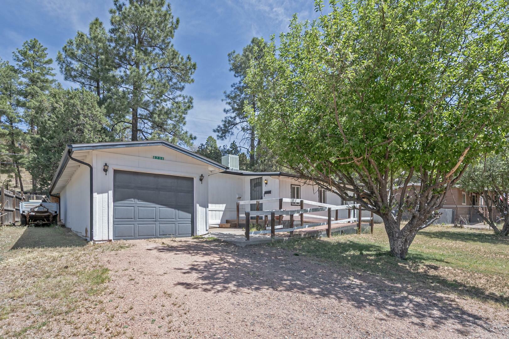 Property Photo: 8738 W Antelope AZ 85544