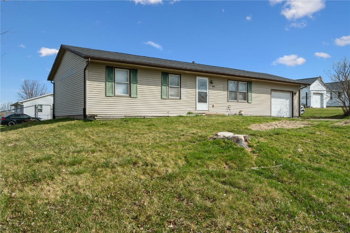 Property Photo: 1109 Grubbs Street IA 52213
