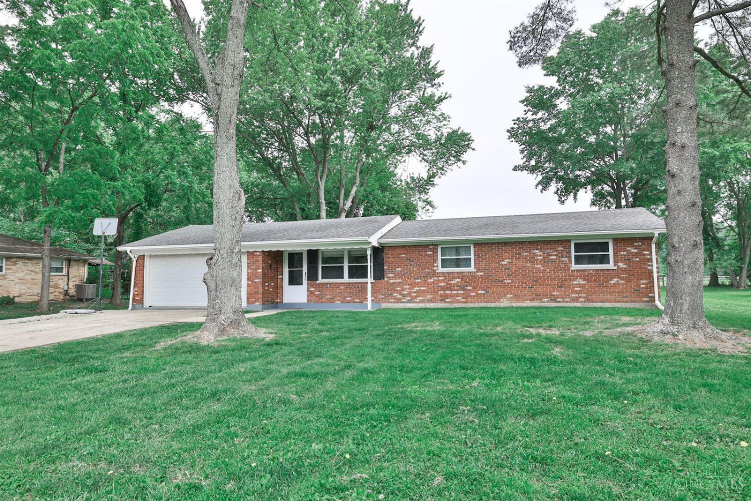 Property Photo: 860 E Hatt Swank Road OH 45140