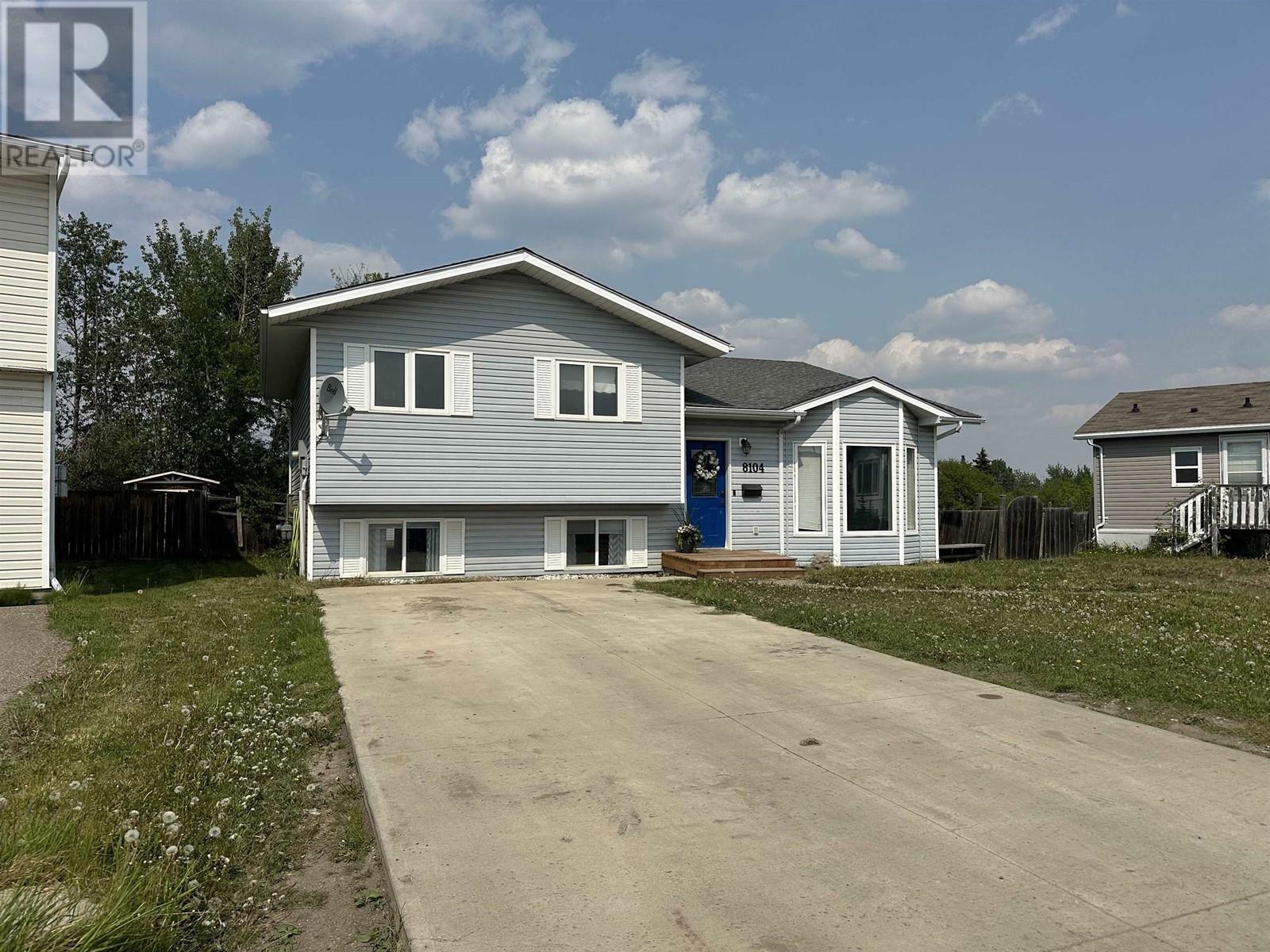 Photo de la propriété: 8104 90 Avenue BC V1J 6P8