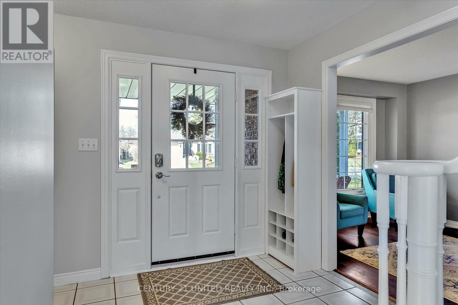 Property Photo: 1517 Glenforest Crescent ON K9K 2J2