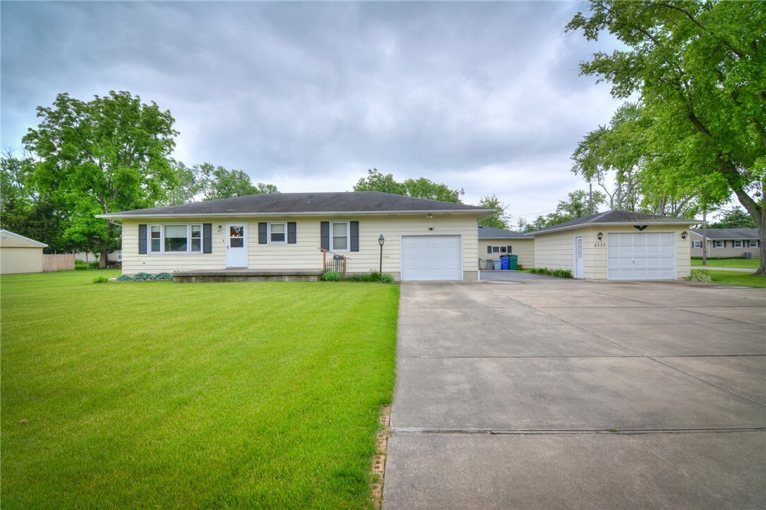 Property Photo: 4323 E Corman Street IL 62521