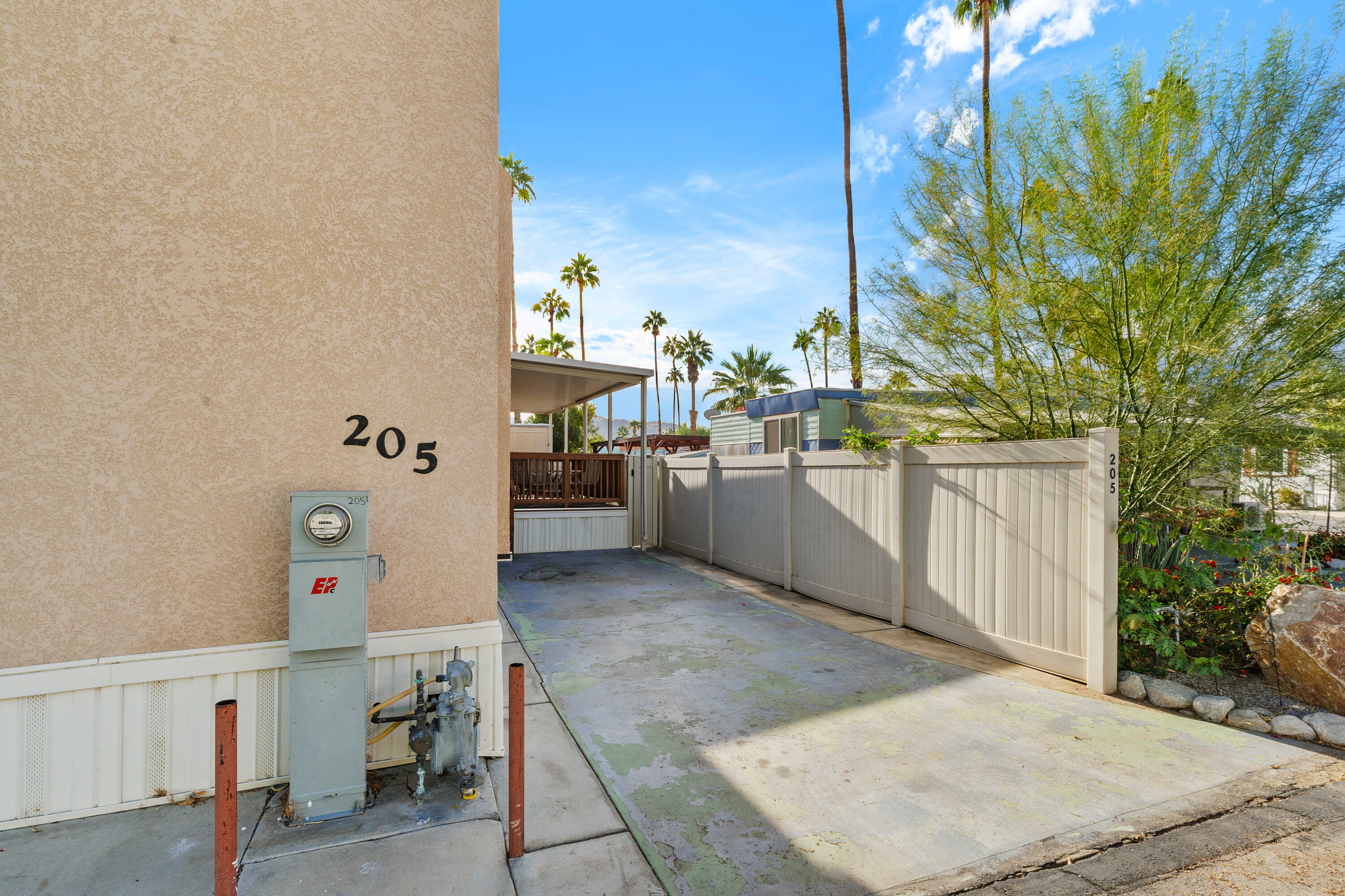 Property Photo: 205 Cherokee Street CA 92264