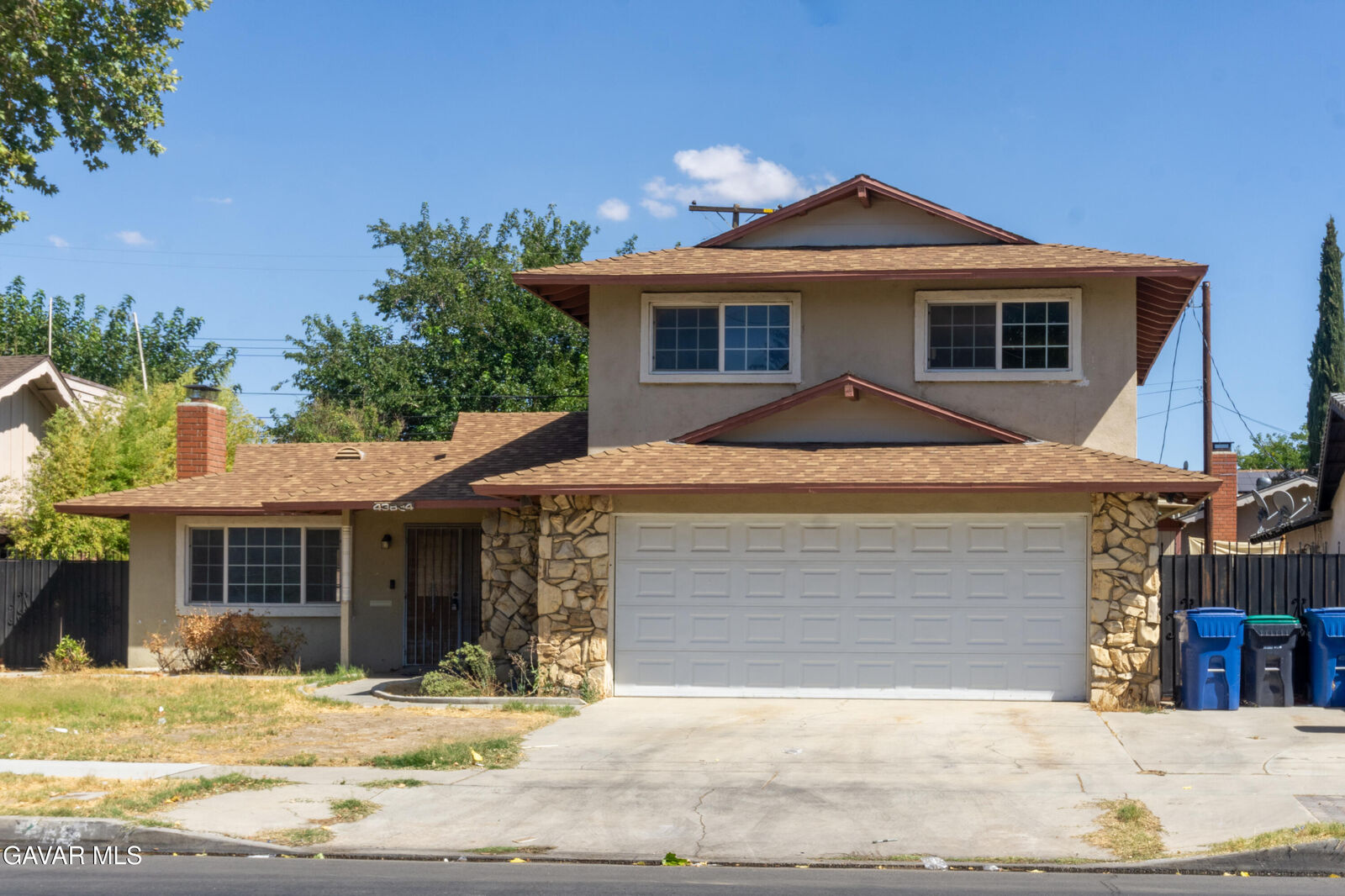 Property Photo:  43834 Gadsden Avenue  CA 93534 