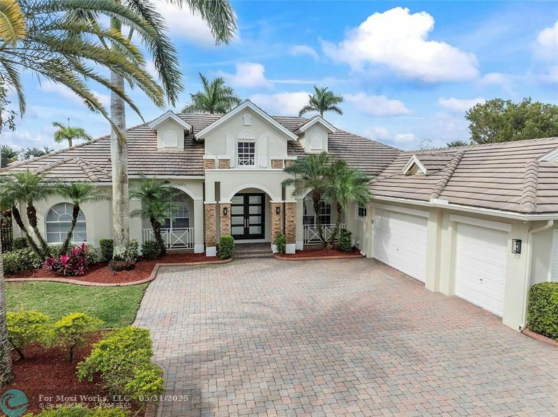 Property Photo: 12590 N Winners Cir FL 33330