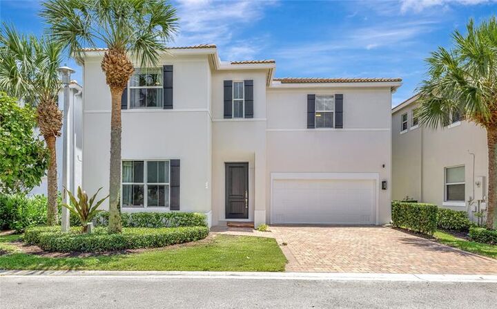 Property Photo: 452 Tiffany Oaks Way FL 33435