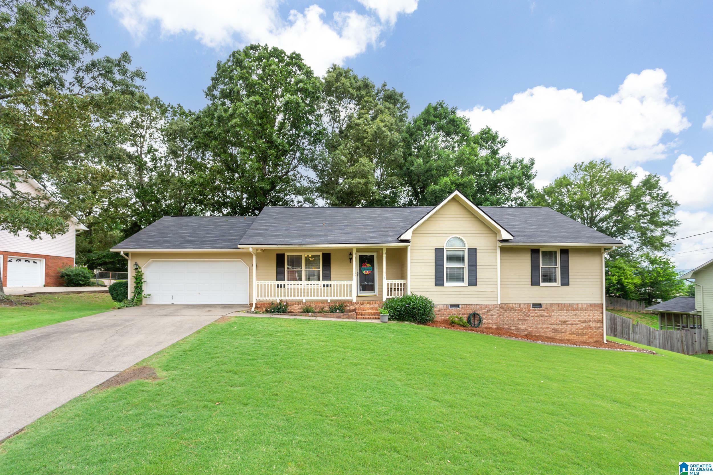 Property Photo: 5036 Red Oak Drive AL 36203
