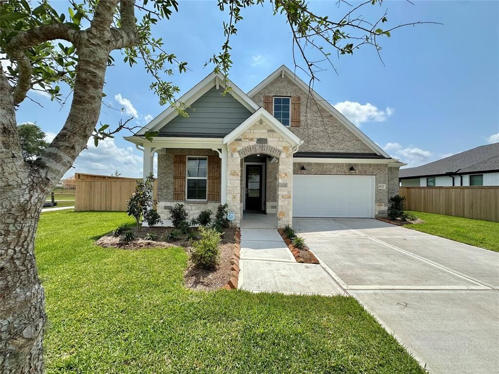 Property Photo: 6622 Canary Knoll Court TX 77469