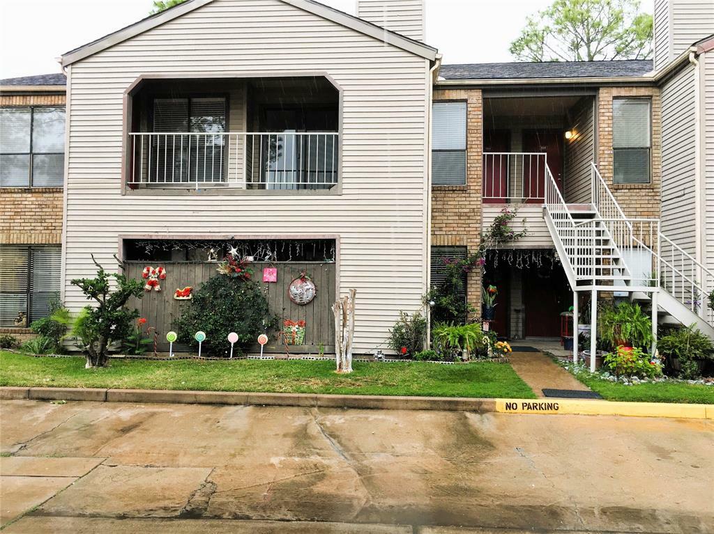 Property Photo: 2025 Augusta Drive 804 TX 77057