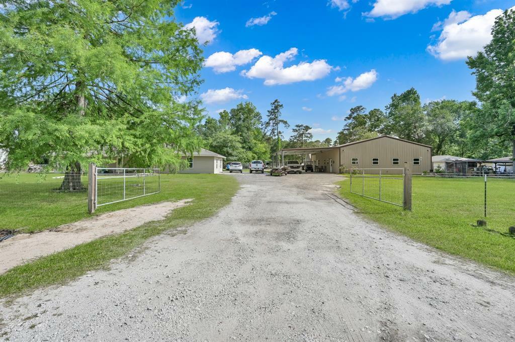 Property Photo: 9141 Oak Arbor Drive TX 77384