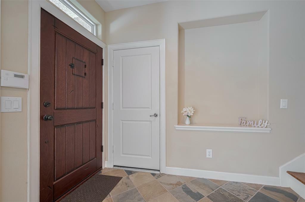 Property Photo: 2121 Harold Street B TX 77098