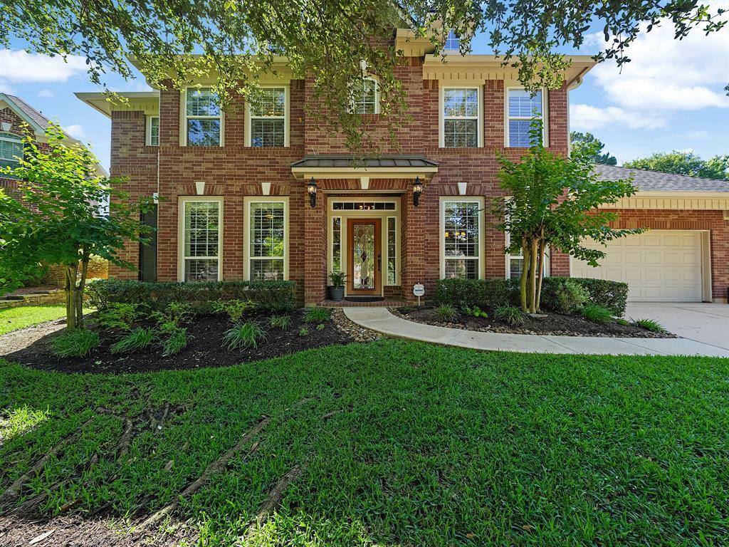 Property Photo: 10 Barlow Court TX 77382