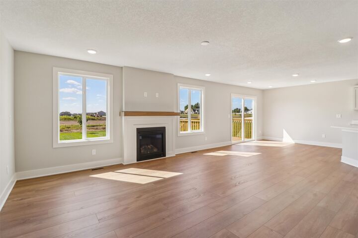 Property Photo: 2516 NW Linwood Court IA 50023
