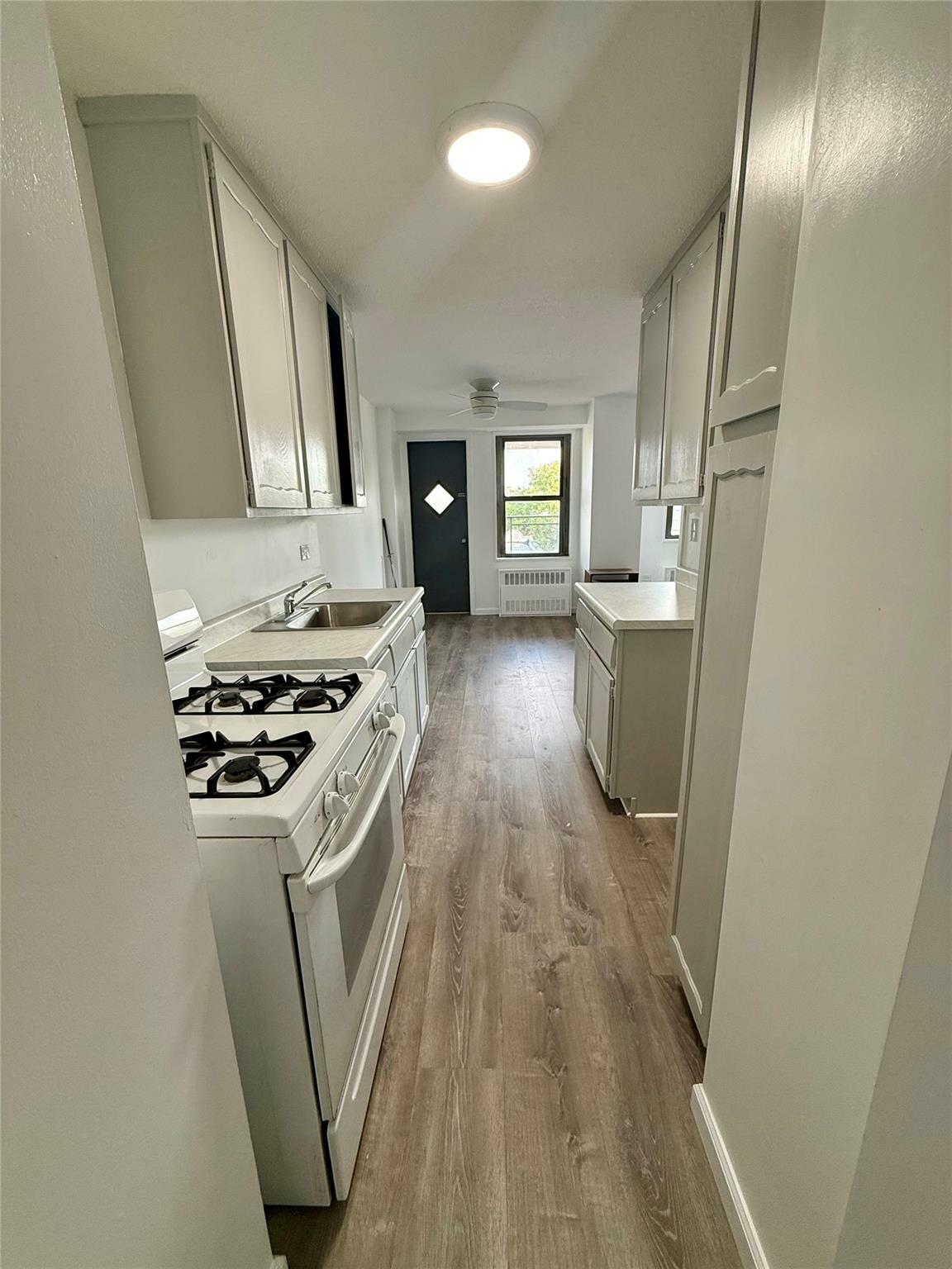 Property Photo: 1966 Newbold Avenue 405 NY 10472