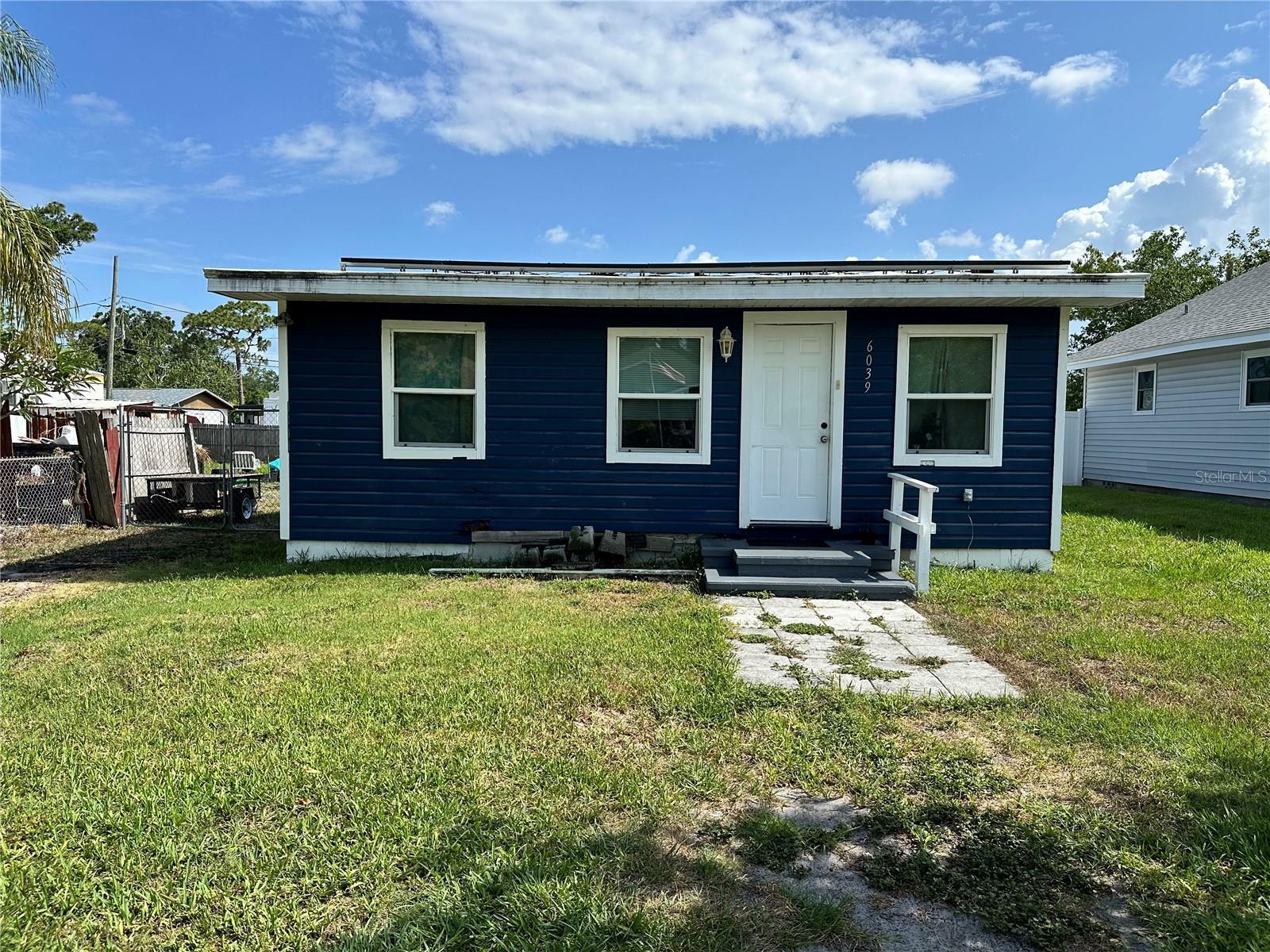 Property Photo: 6039 81st Avenue N FL 33781