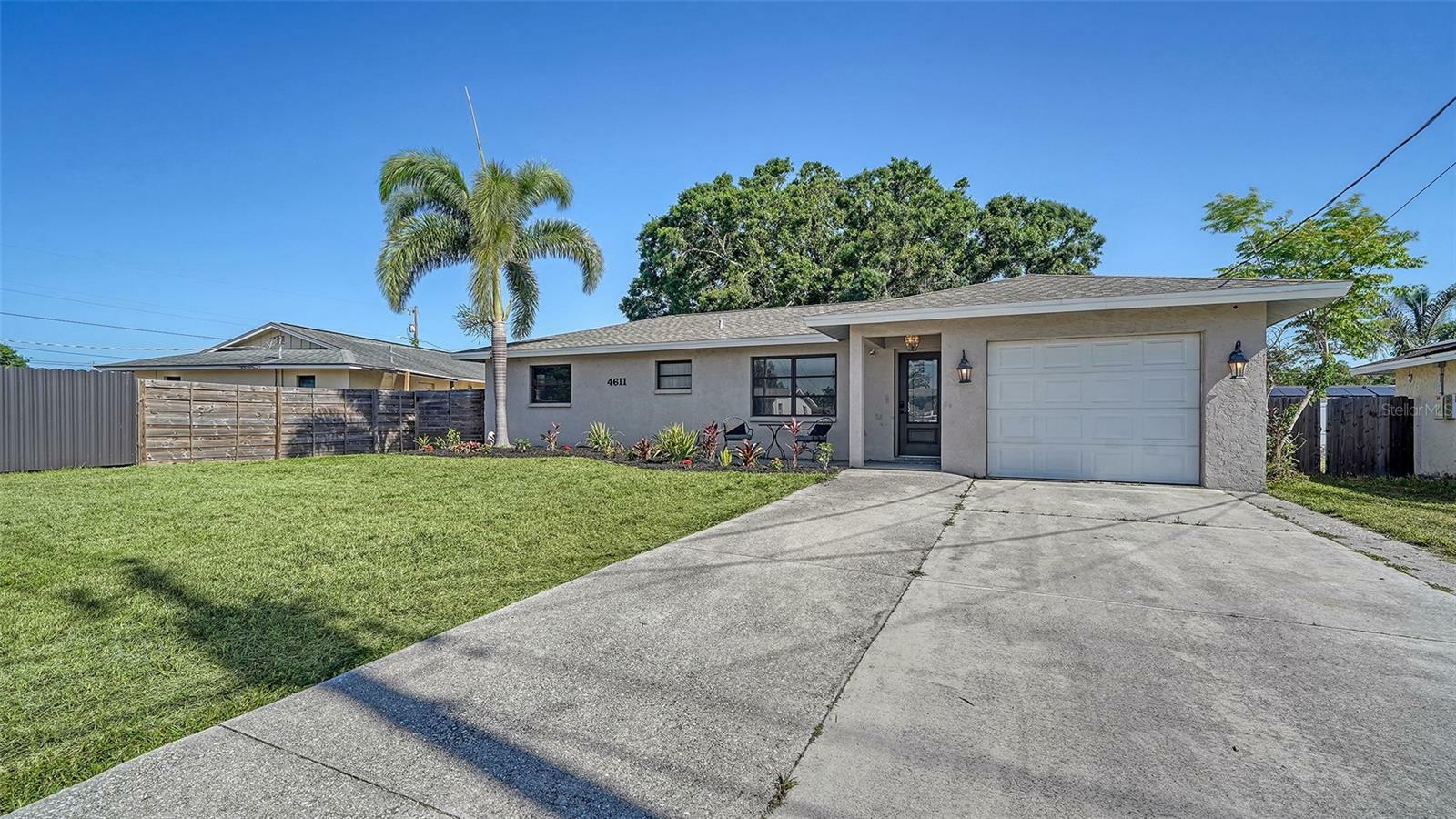 Property Photo: 4611 Spahn Street FL 34232