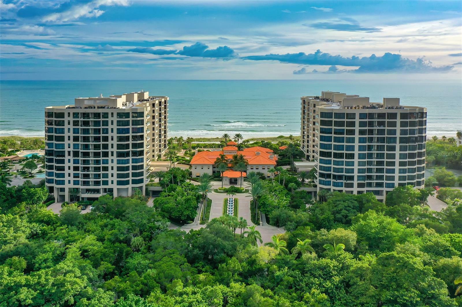 Property Photo: 1241 Gulf Of Mexico Drive 803 FL 34228