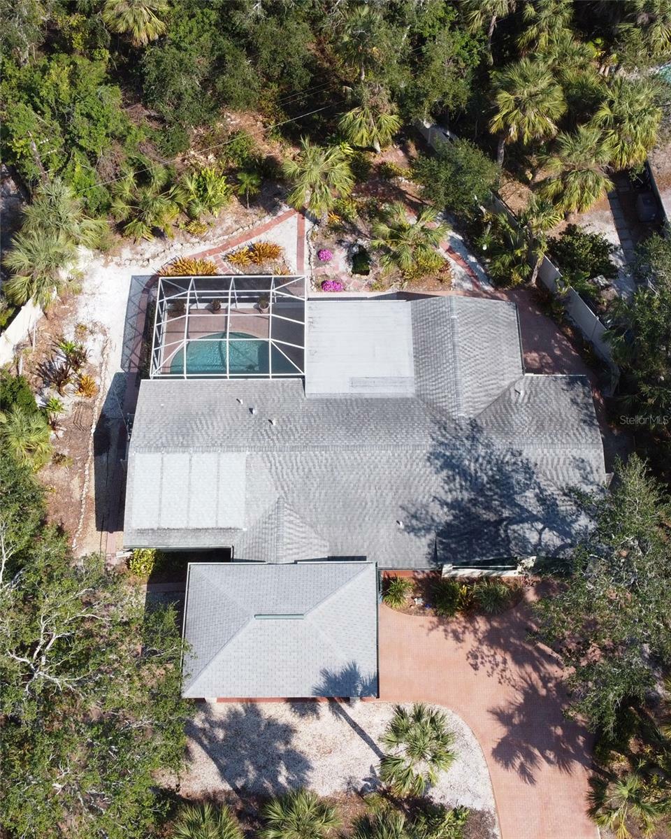 Property Photo: 5353 Shadow Lawn Drive FL 34242