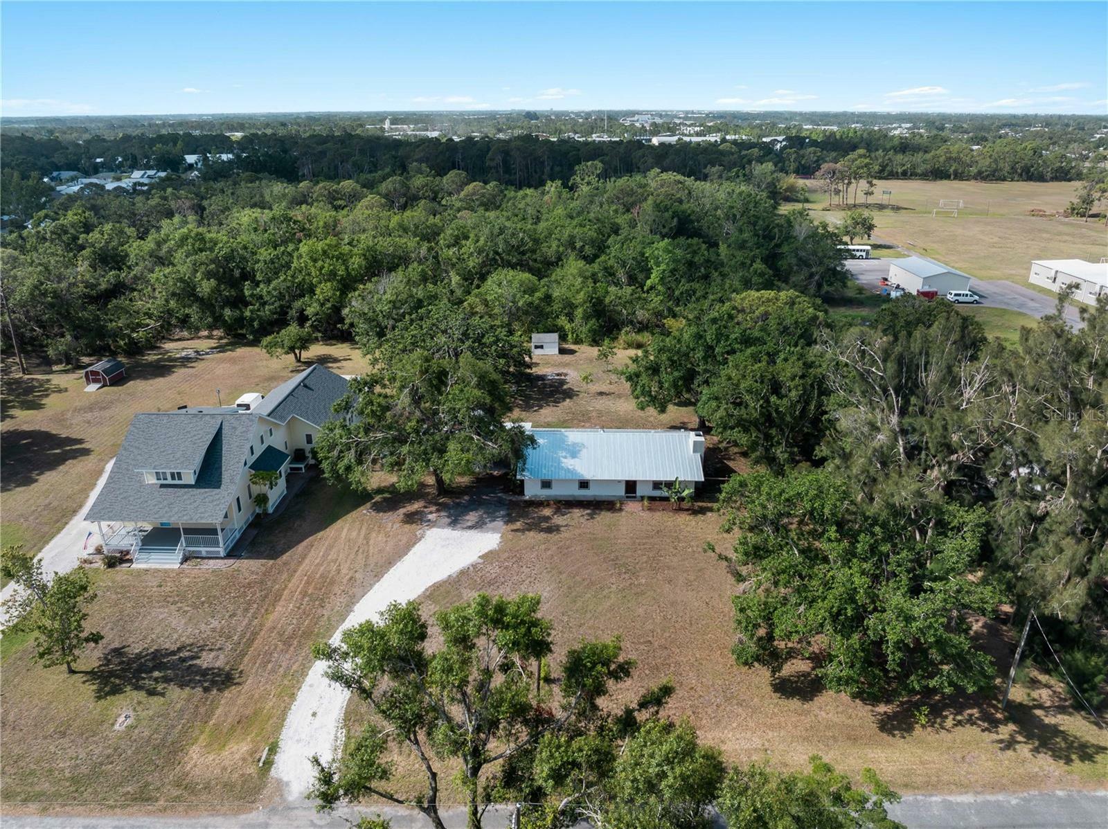 Property Photo:  2008 55th Avenue E  FL 34203 