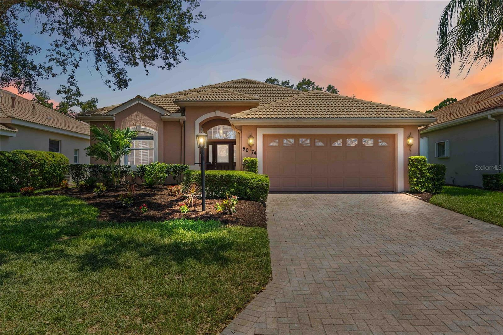 5074 Flagstone Drive  Sarasota FL 34238 photo