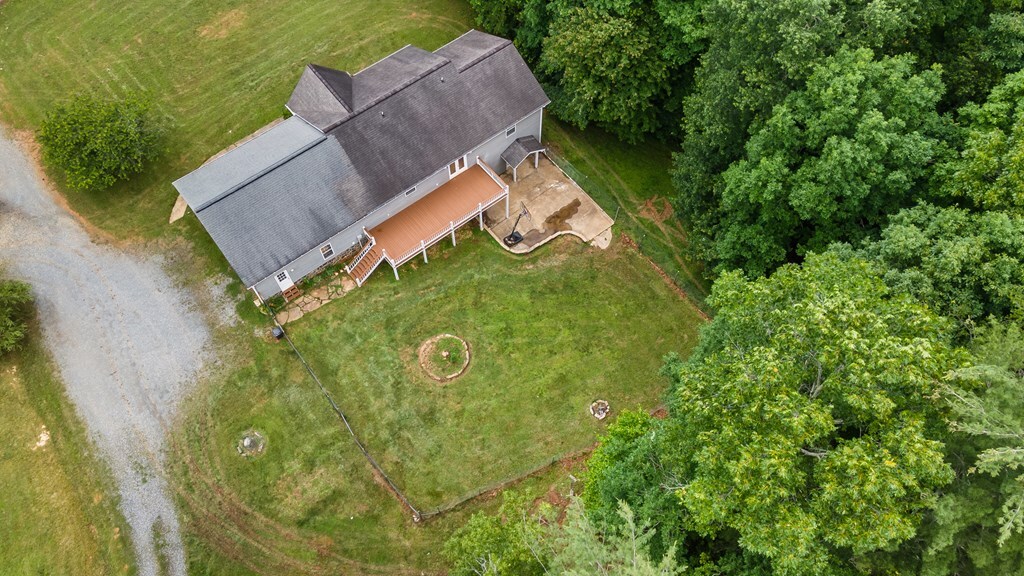 Property Photo: 501 Stiles Rd GA 30541