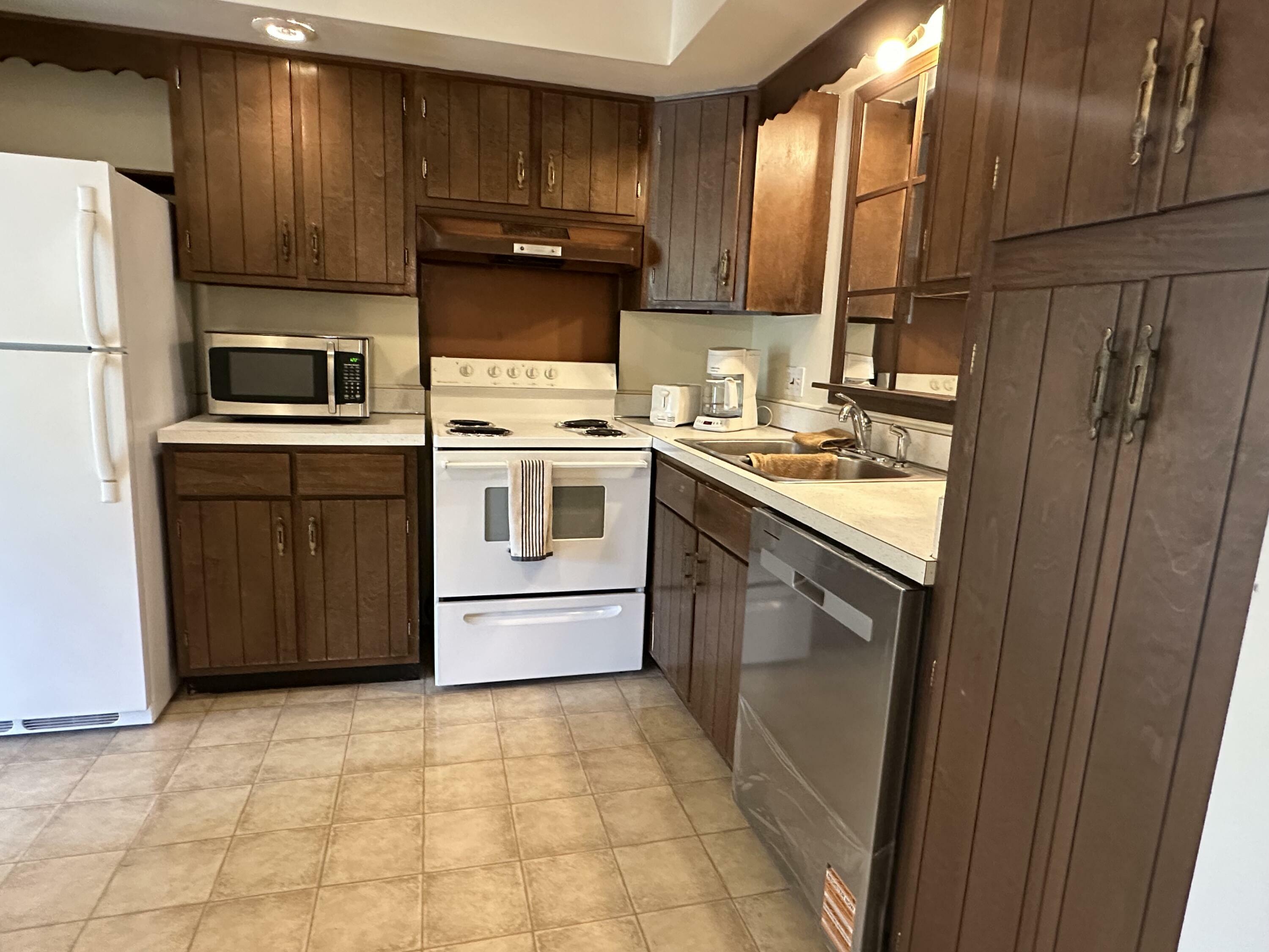 Property Photo: 3626 Lakeshore Dr. - K10 MI 49085