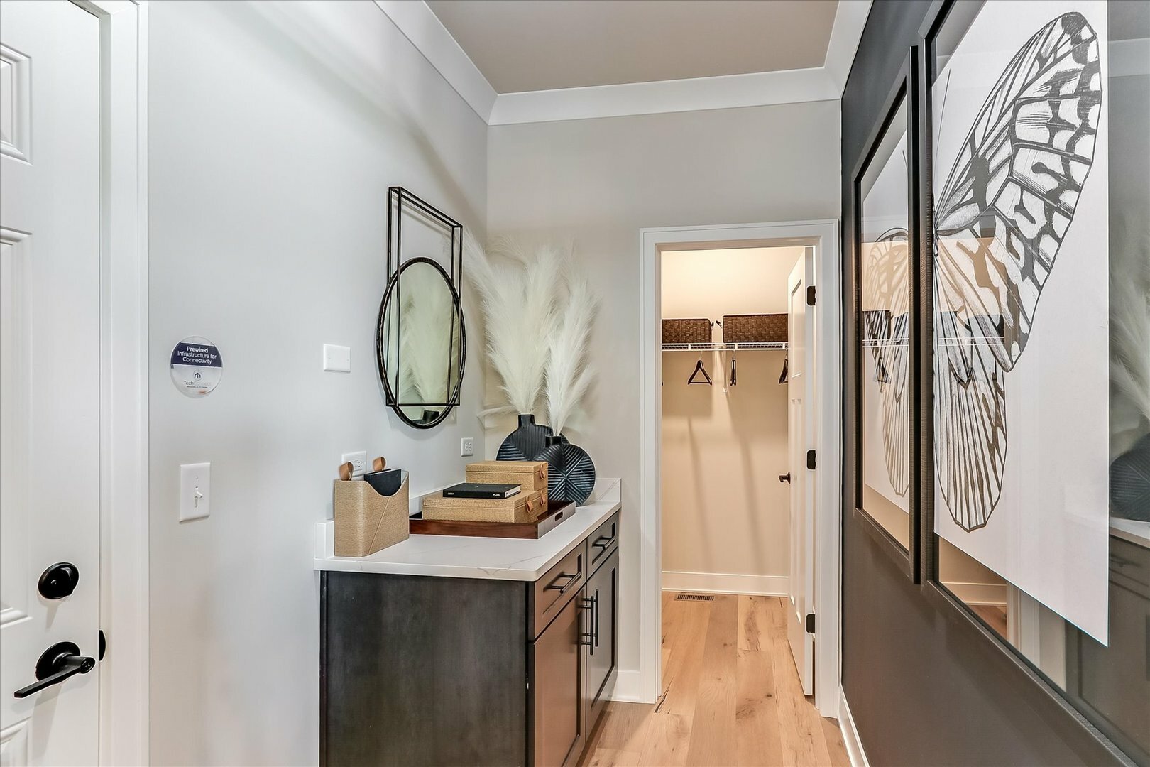 Property Photo:  420 Bower Lane  IL 60543 