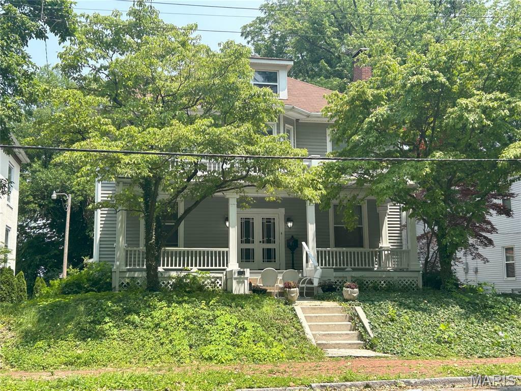 Property Photo:  1113 State Street  IL 62002 