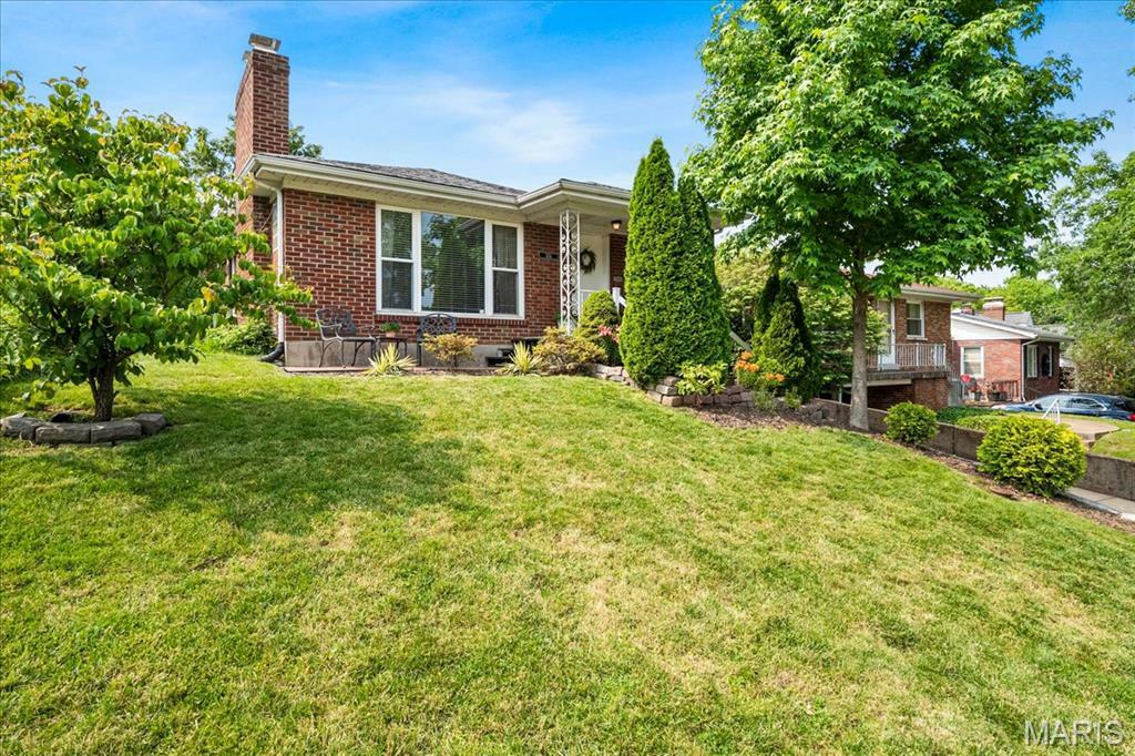Property Photo: 7456 Rupert Avenue MO 63117
