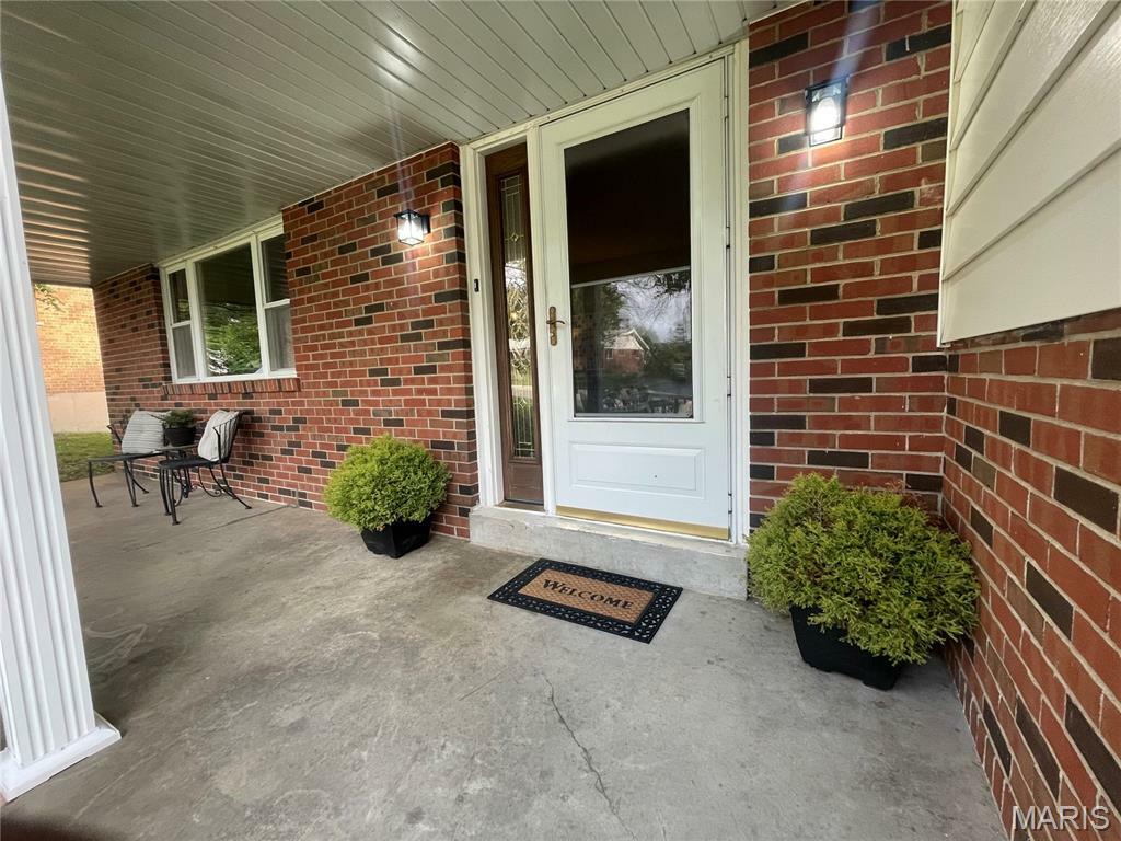 Property Photo: 20 Montauk Drive MO 63146