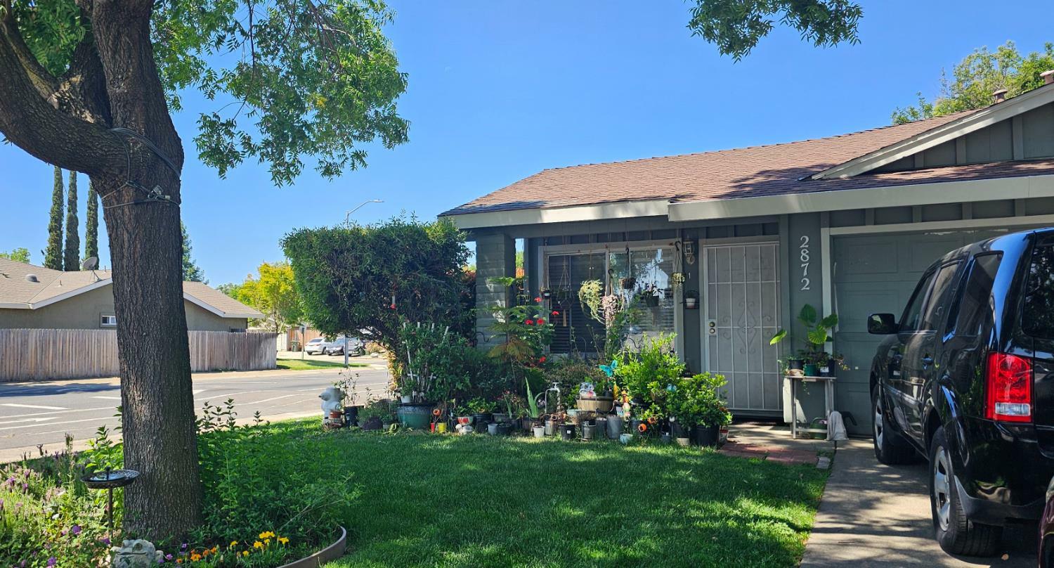 Property Photo: 2870 Cochise Court CA 95670