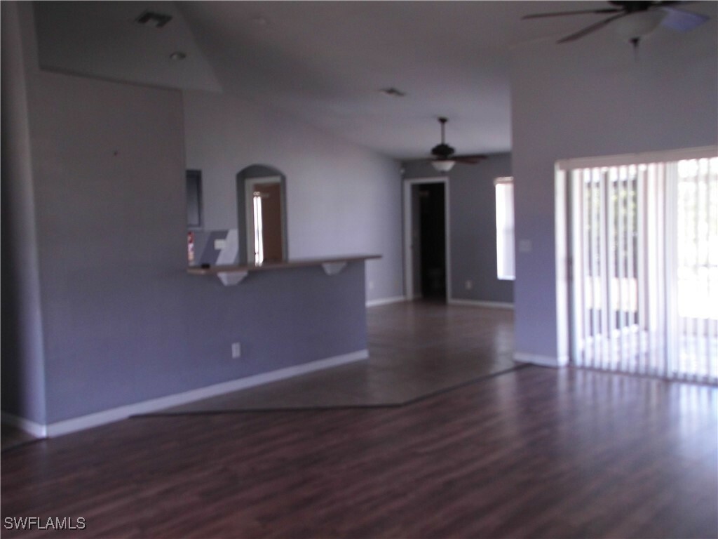 Property Photo:  2709 37th Street SW  FL 33976 