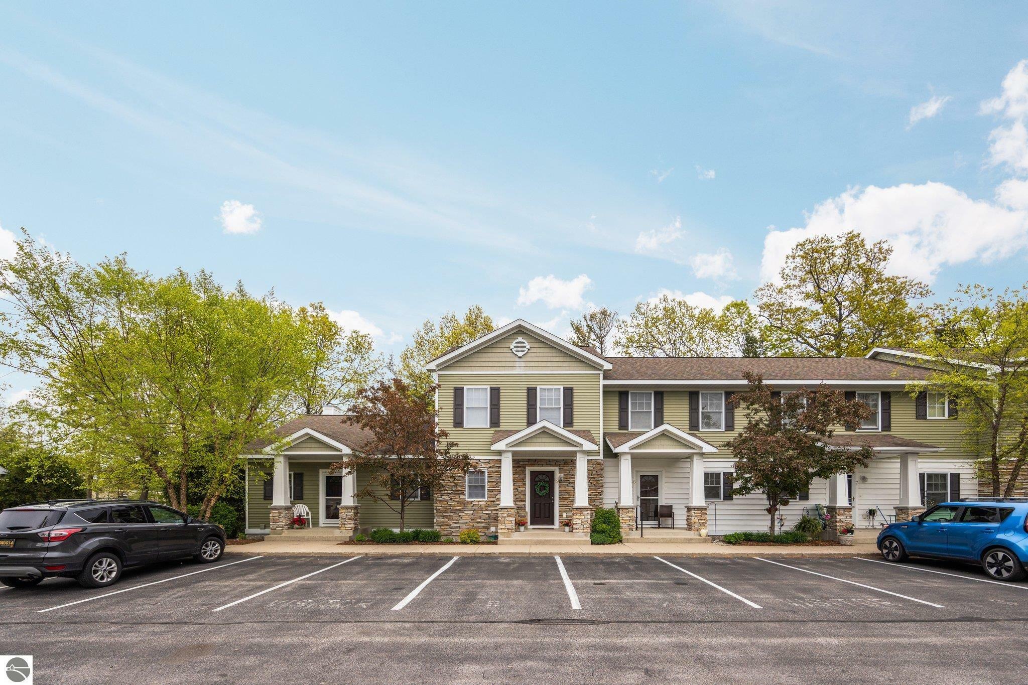 Property Photo:  1491 Kent Street  MI 49686 