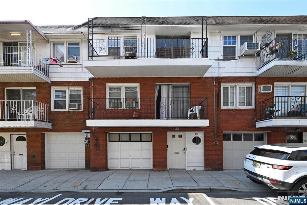 Property Photo: 217 39th Street 3 NJ 07087