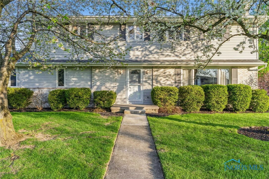 Property Photo:  3200 Ridgeview Drive  OH 45840 