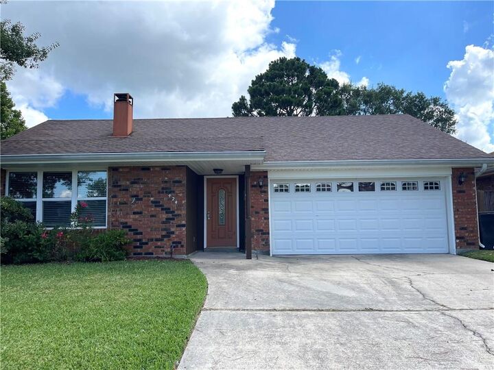 424 Eden Isles Boulevard  Slidell LA 70458 photo